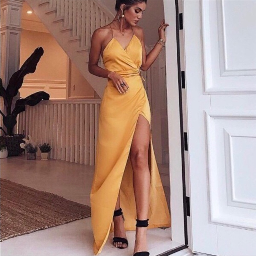 NWOT NBD Esperanza Gown Maxi Dress in Canary